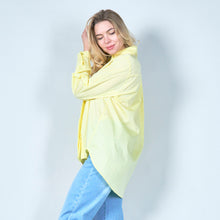 Load image into Gallery viewer, Lightweight collared long-sleeve shirt in green-yellow