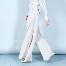 Load image into Gallery viewer, Pleated wide-leg trousers in Beige