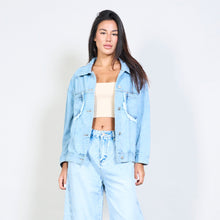 Load image into Gallery viewer, Vintage denim jacket with lace pocket details